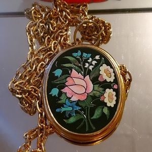 Victorian Style Pendant Necklace